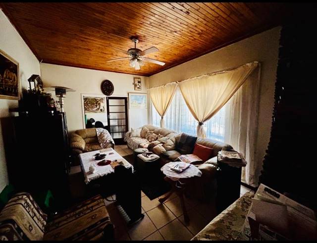 3 BEDROOM HOUSE FOR SALE IN VANDERBIJLPARK CW 3